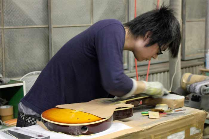 Tokai Guitars: Guitarras espectaculares para todos los bolsillos.