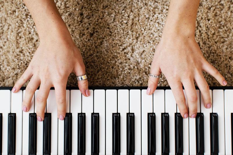 Pianos para principiantes: ¿Cuál comprar para aprender a tocar?